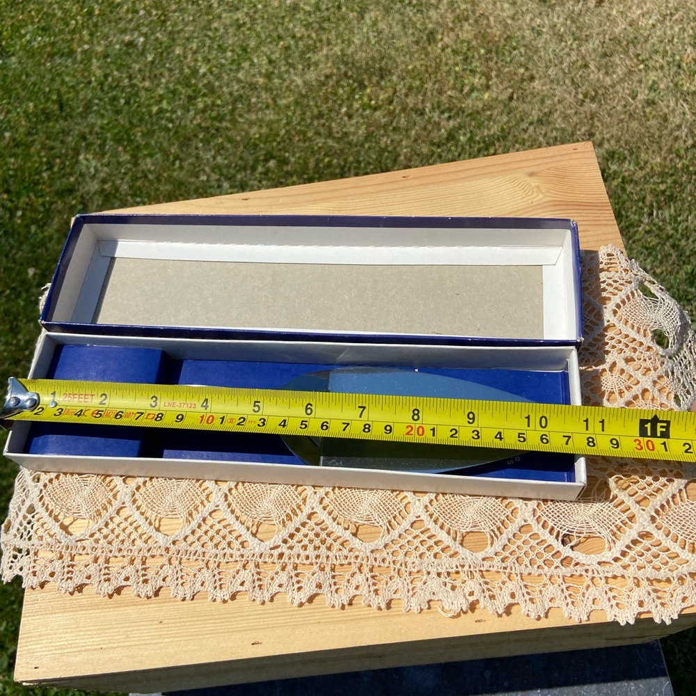 ✨3 for $20✨Cake and Pie Server Silver Plated Cake Pie Server, Original Box - Picture 6 of 7